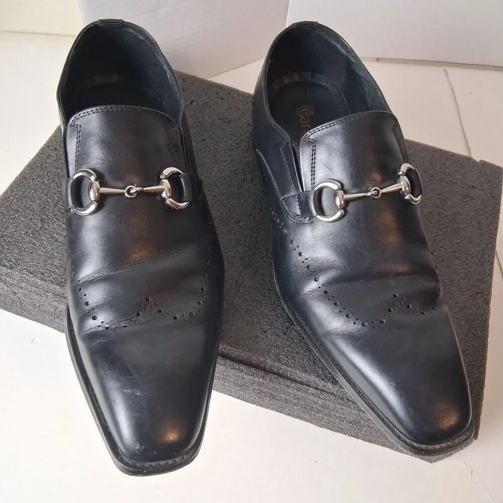 Carrucci Burnished Calfskin Slip-On Dress Shoe Loafers for Men Size 12 US USED